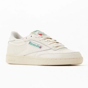 Reebok Women’s Club C vintage sneakers